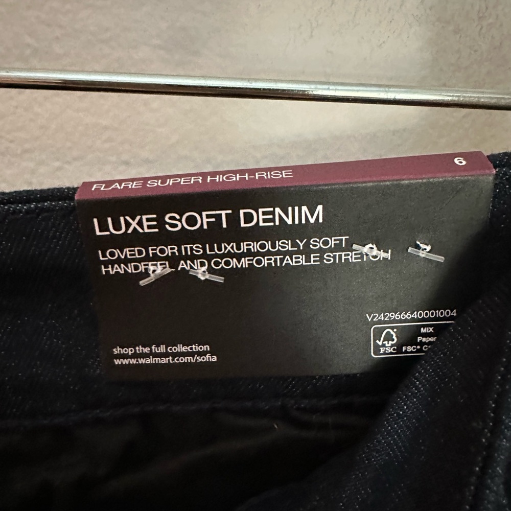 Sofia by Sofia Vergara Black Flare Jeans - Picture 6 of 11